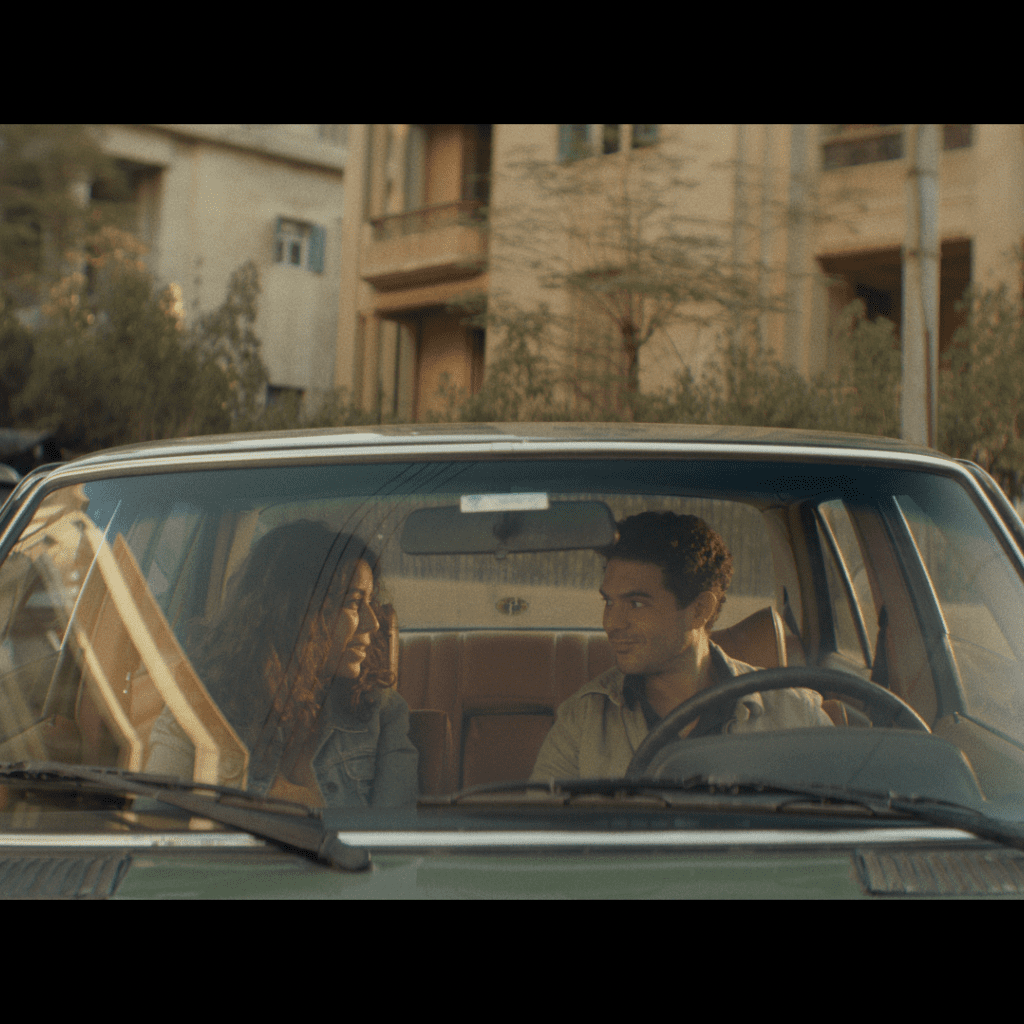 NO Parking, No Waiting 1